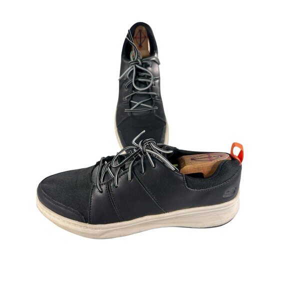 Skechers Relaxed Fit Memory Foam Mens Size 10 M Black Tie Casual Comfort Shoes - Picture 1 of 9